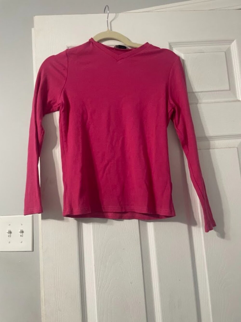 Hot Pink Tee shirt for women with V neck ribbed